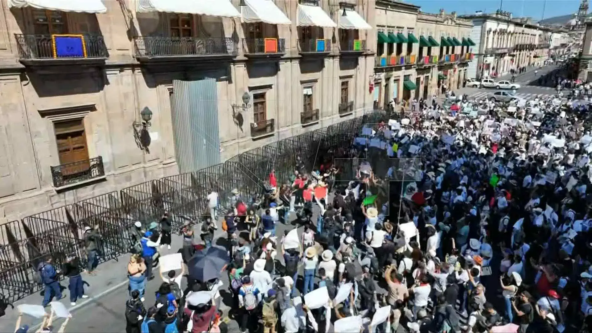 Marcha por Carlos Manzo
