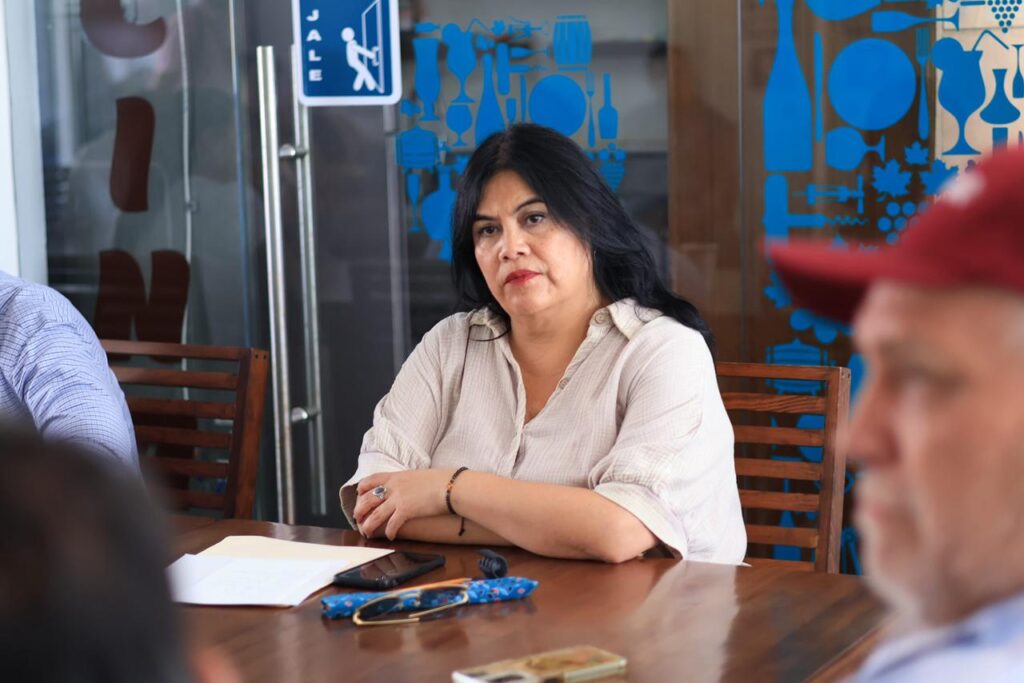 senadora Guadalupe Chavira