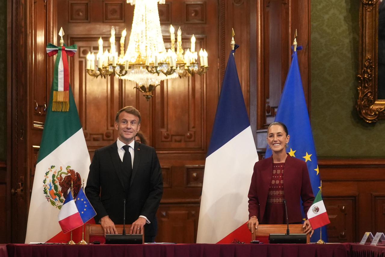 Sheinbaum y Macron reunión 