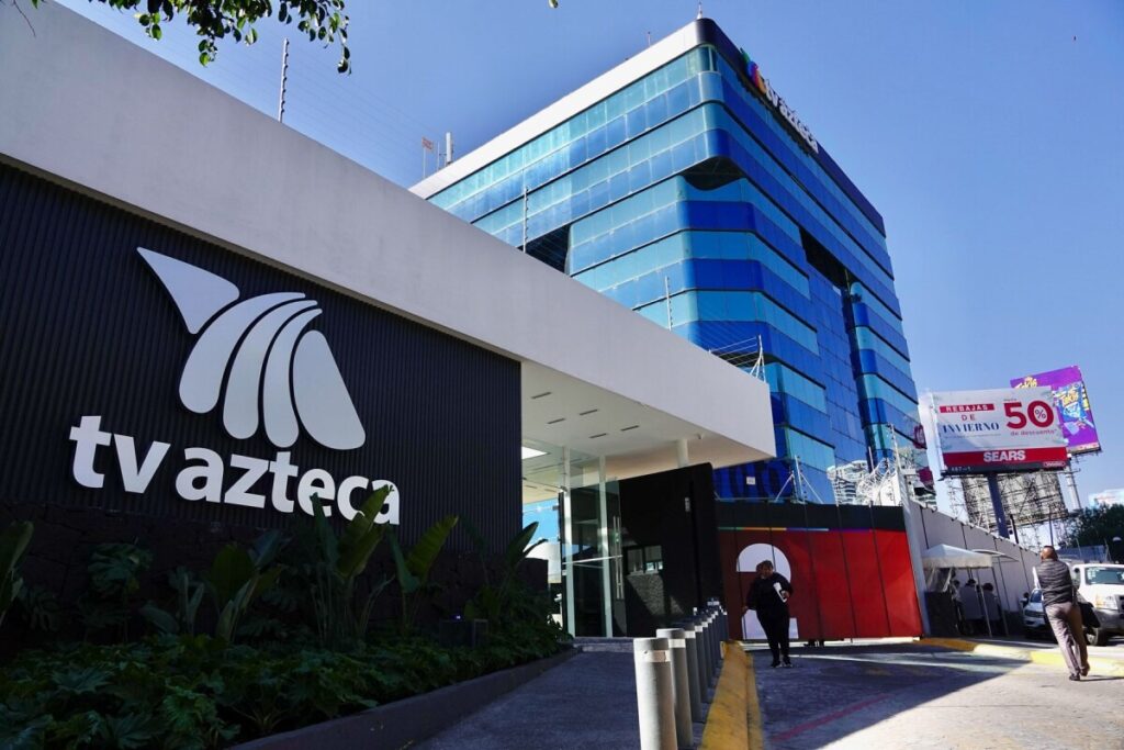 TV Azteca se alinea