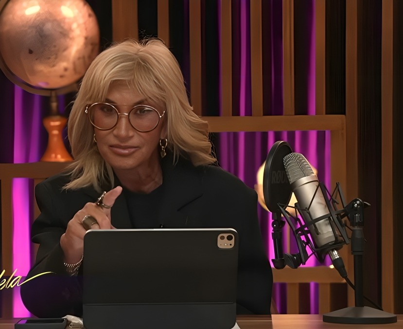 Adela Micha critica AMLO