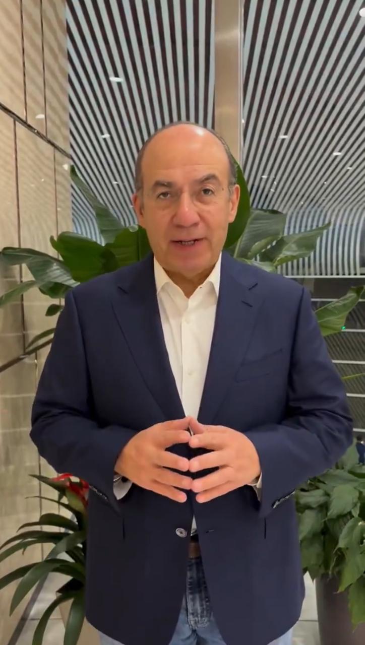 Calderón felicita a María Corina