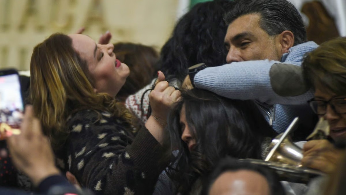 Diputadas panistas pelean en congreso