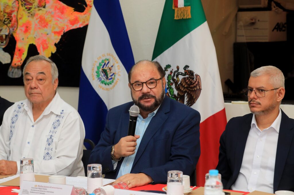Empresas mexicanas en El Salvador