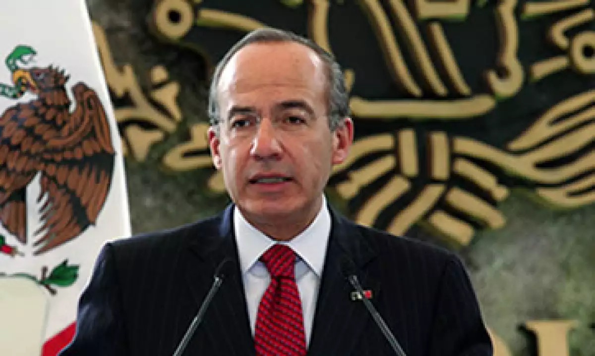 Felipe Calderón Ernestina Ascencio 