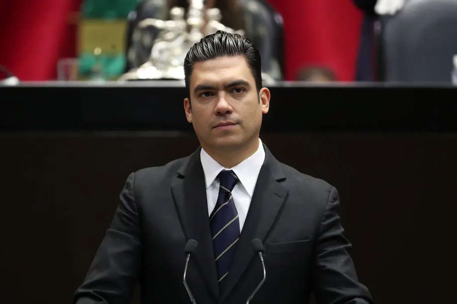 Jorge Romero gasta millones para promocionarse en redes