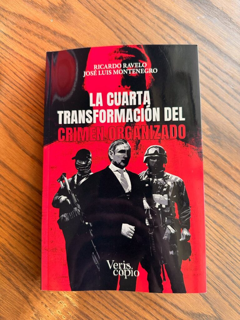Libro de Ravelo y Montenegro