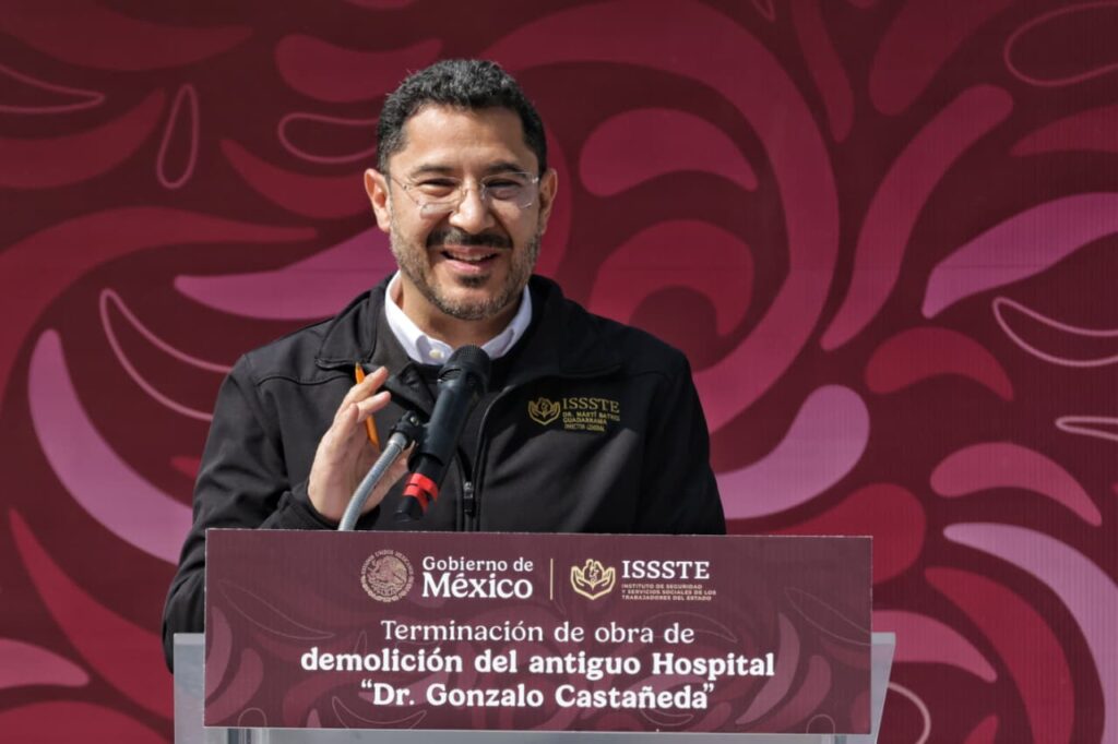 Martí Batres G