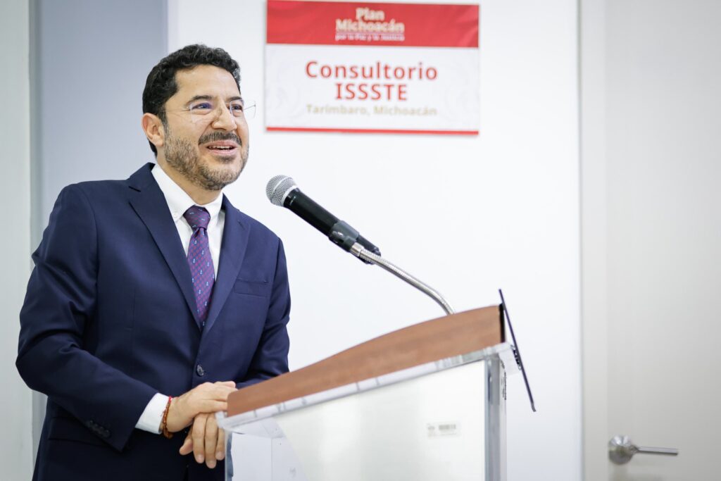 Martí Batres G