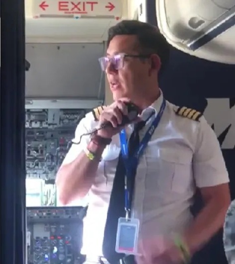 Piloto se manifiesta de AICM