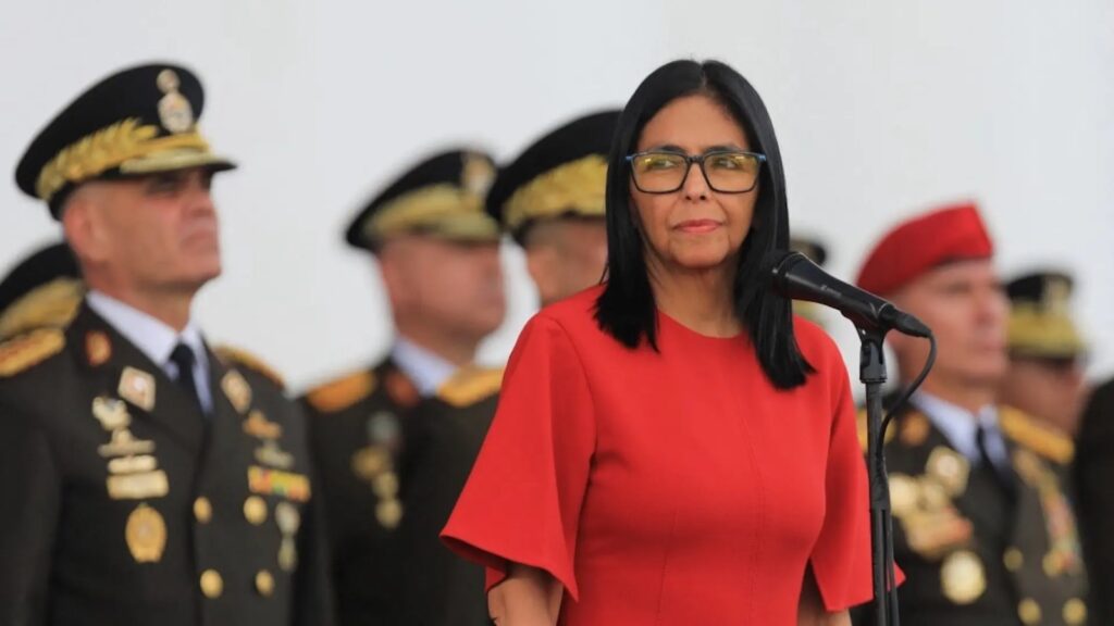 Delcy Rodríguez a Corina