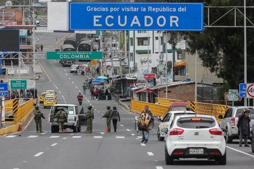 Ecuador combate narcotráfico