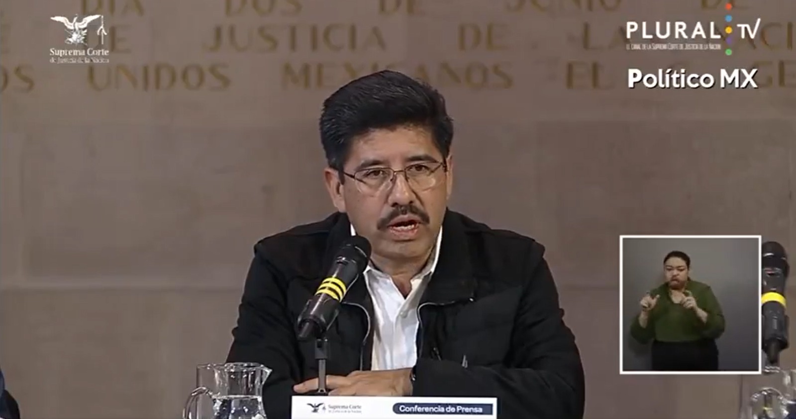 Hugo Aguilar detalla compra de camionetas