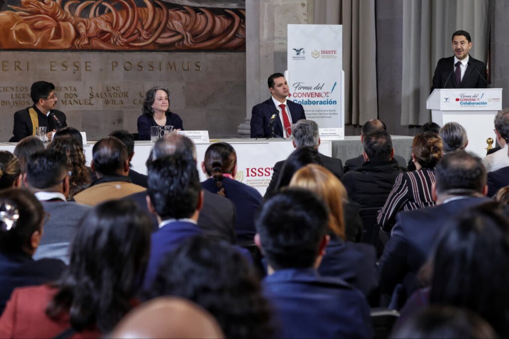 Martí Batres Issste