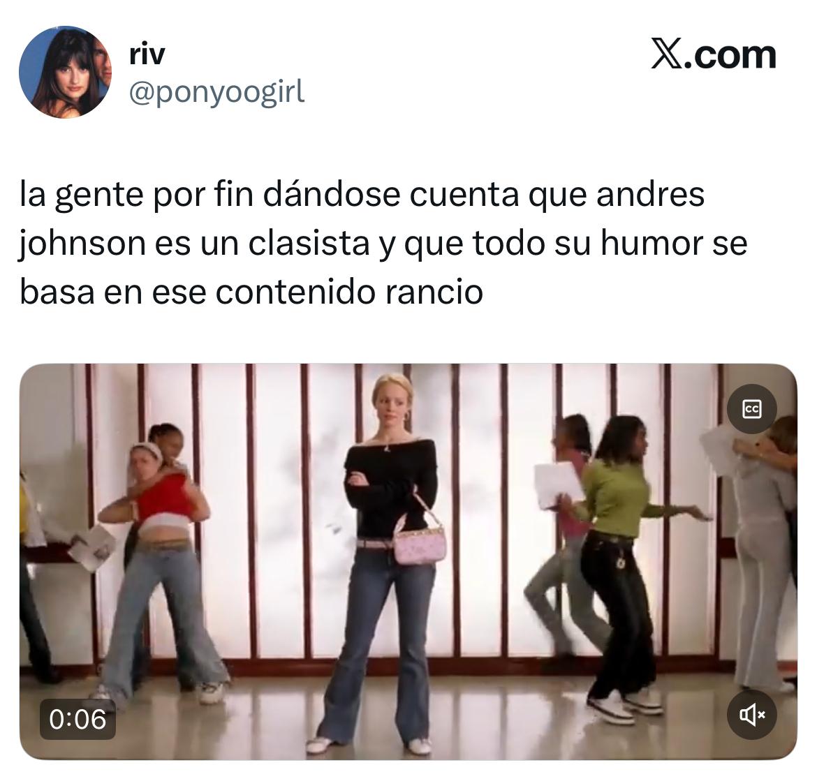 Redes critican a Andrés Johnson 