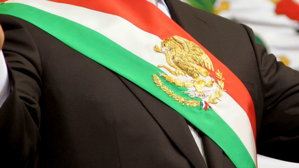 Salinas Pliego último recurso de la oposición en 2030