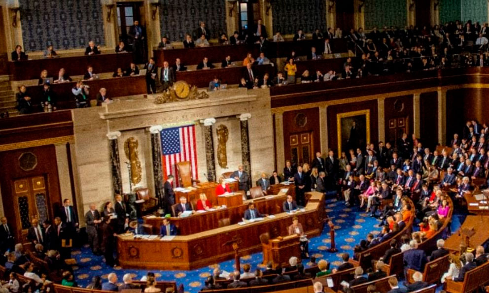 Senado de EU limita a Trump en Venezuela