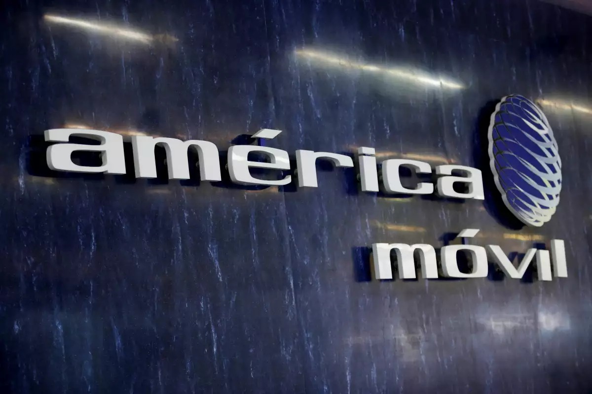América Móvil Fitch Ratings
