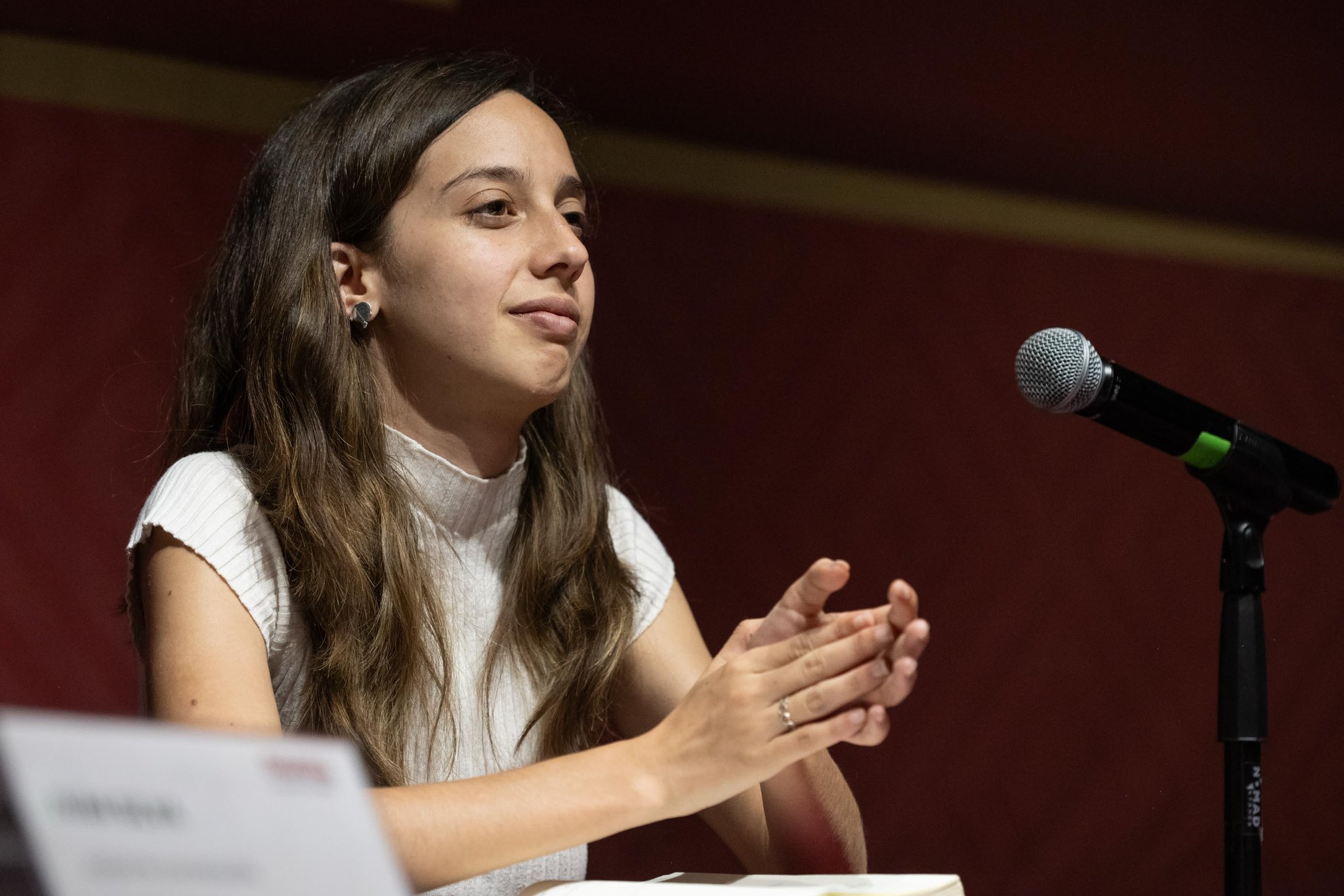 Cam Martínez rechaza acoso