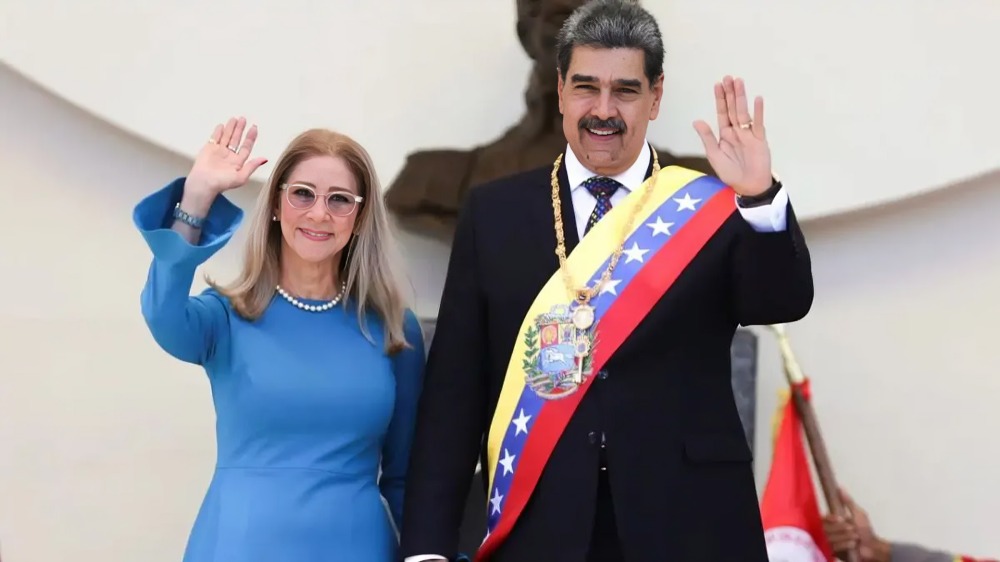 ¿De qué acusan a Maduro y a Cilia Flores?