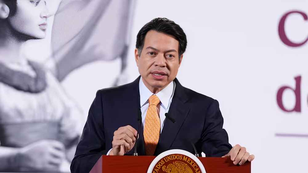Mario Delgado desmiente libro de Scherer