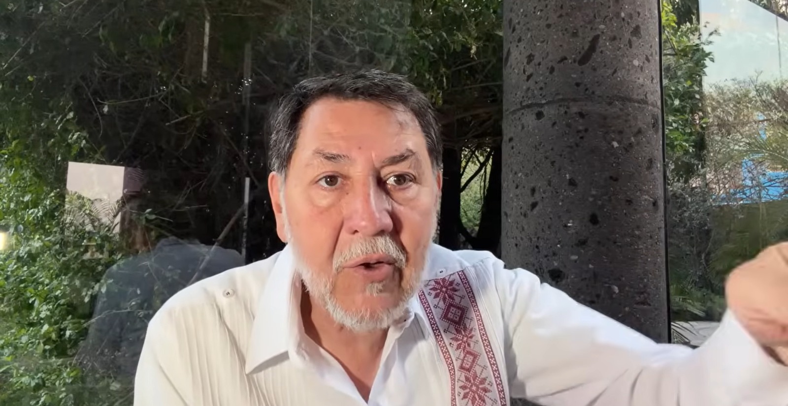 Noroña vs Anabel Hernández 