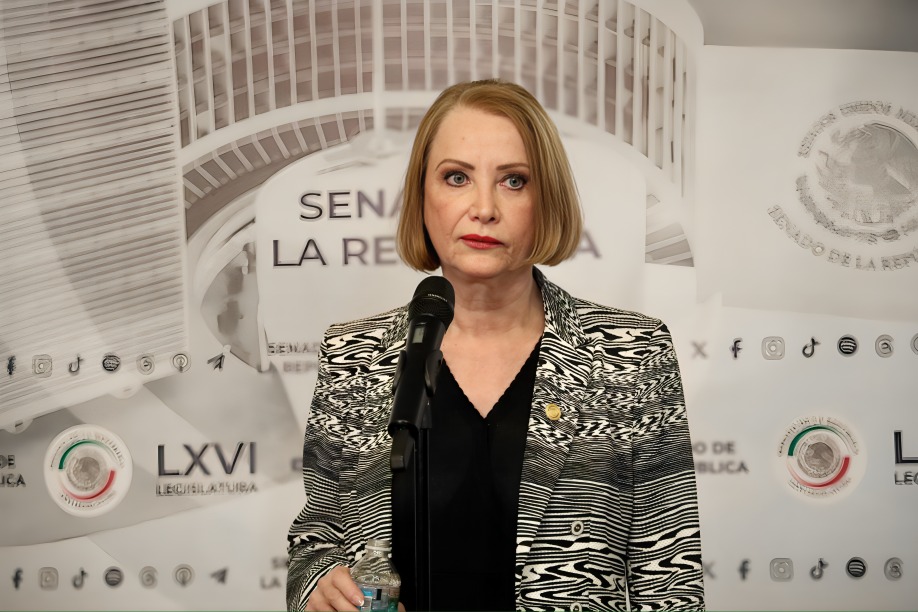 Revelan existencia de salón de belleza en el Senado