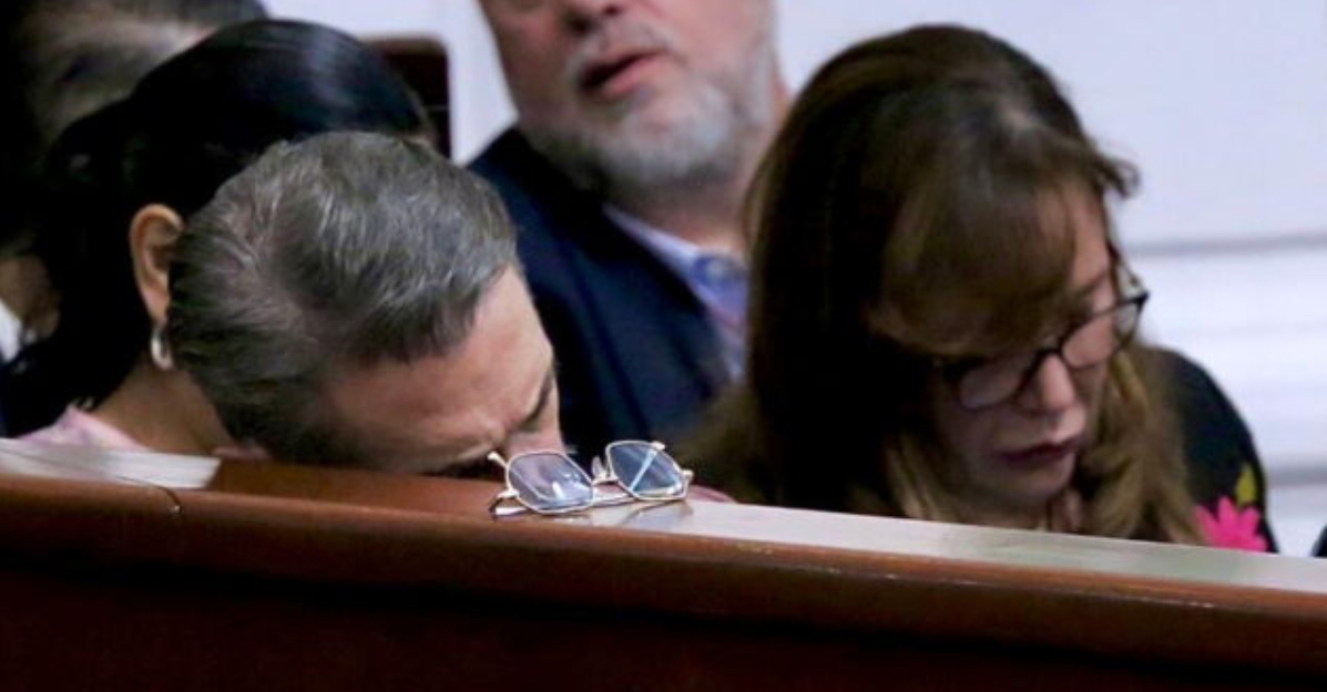 Sergio Mayer durmiendo