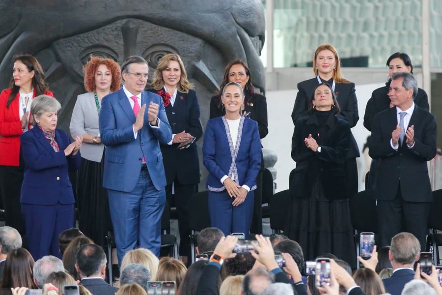 Sheinbaum y Ebrard reunión