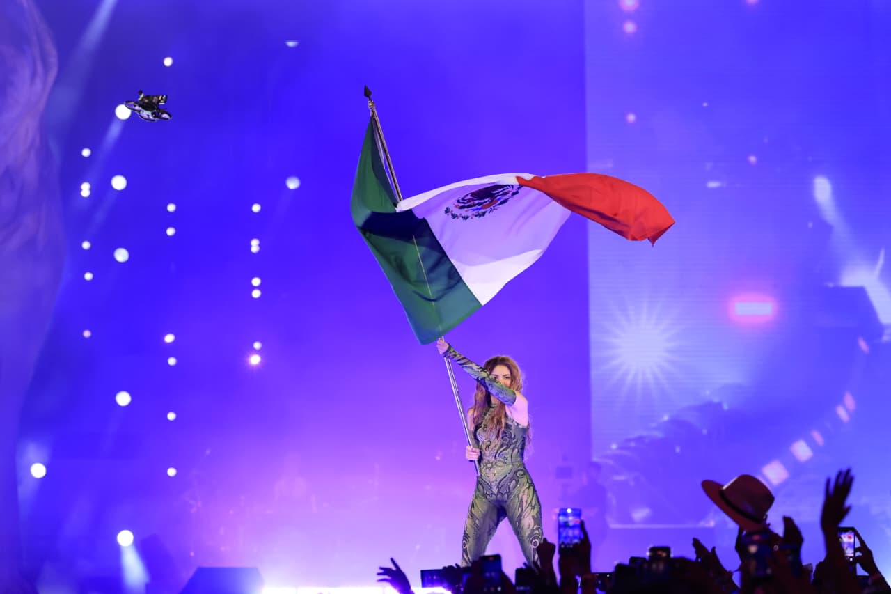 Shakira bandera Zócalo