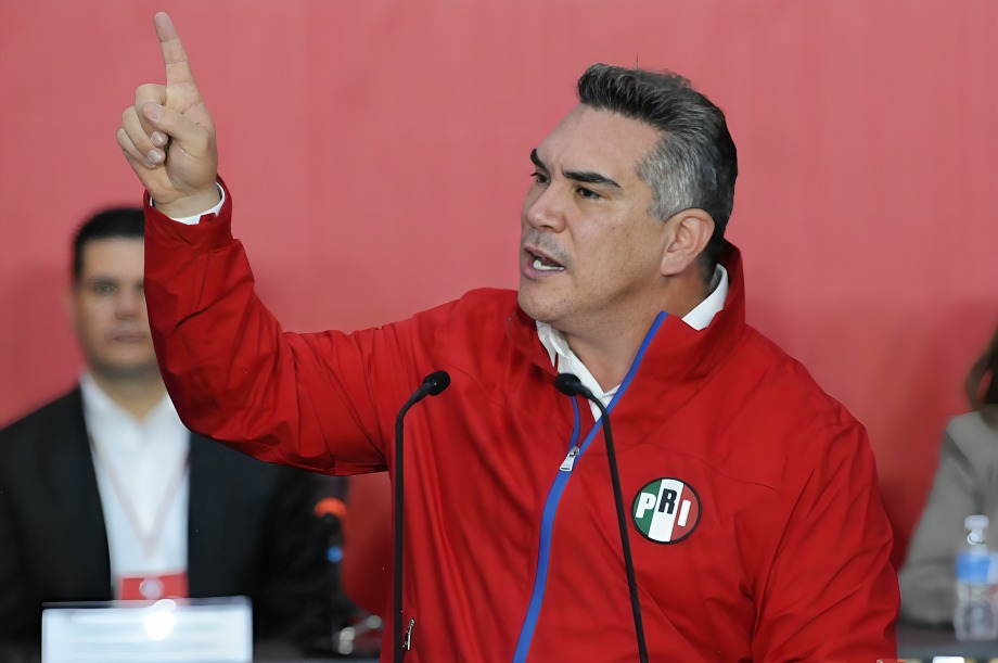 Alito Moreno acusa incapacidad de Morena tras derrame de petróleo