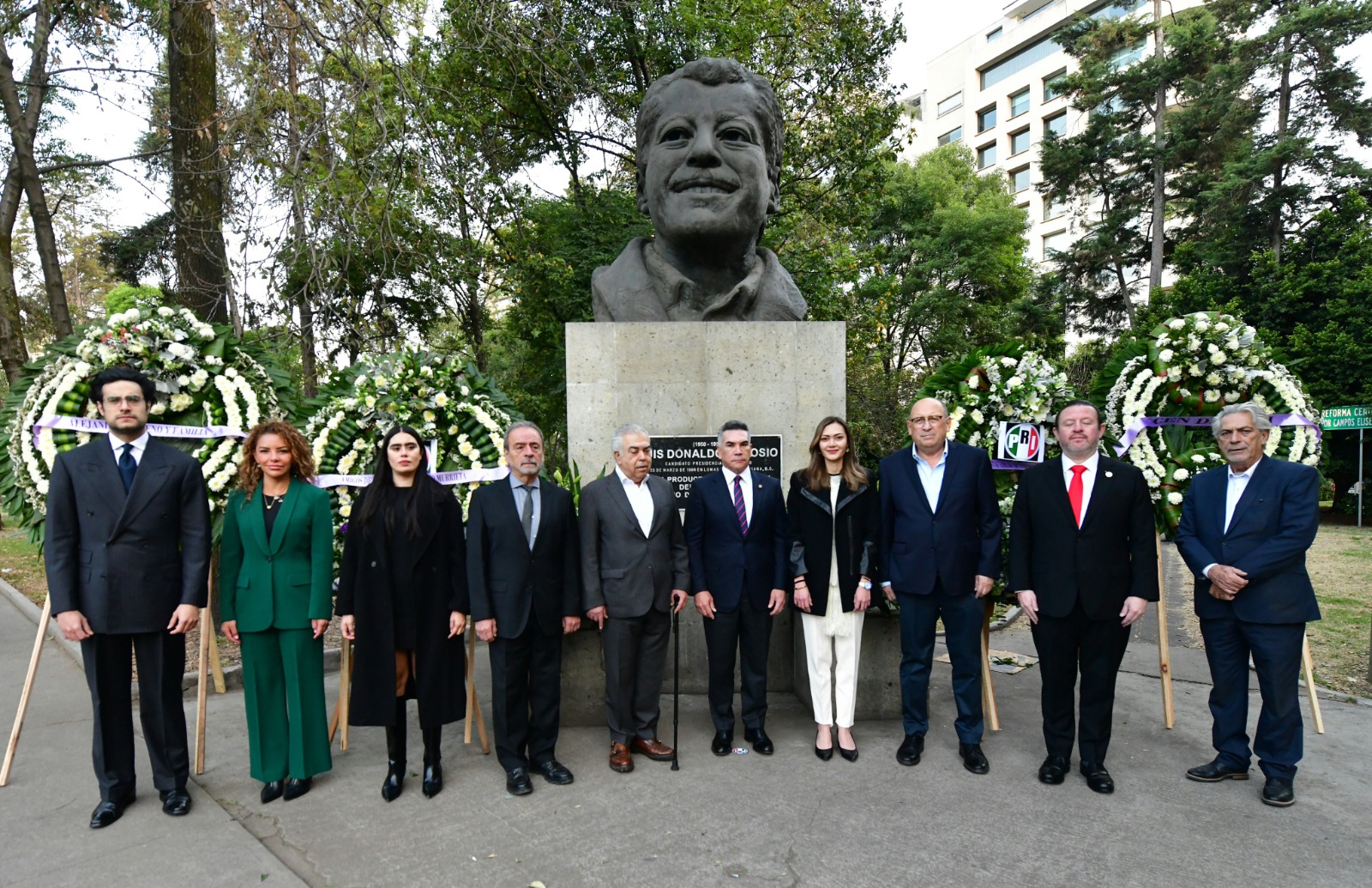 Alito Moreno encabeza homenaje a Colosio 
