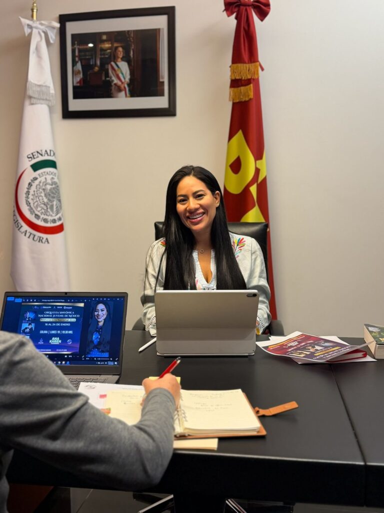 Ana Karen Hernández PT