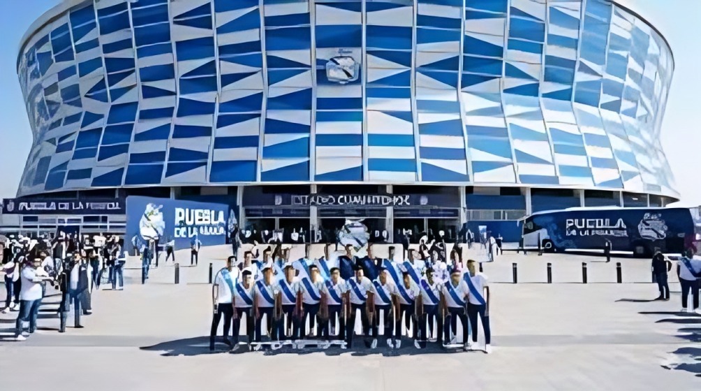 Armenta defiende Club Puebla