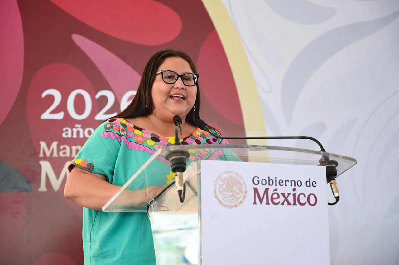 Citlalli acompaña a Sheinbaum a Oaxaca 