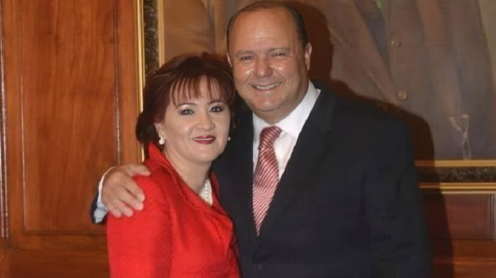 Detiene a esposa de César Duarte