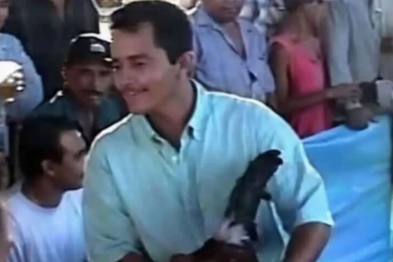 El Mencho pelea de gallos