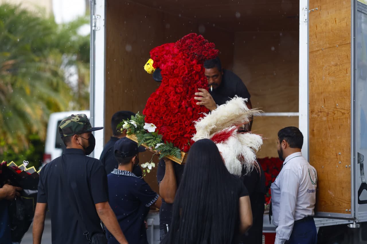 El Señor de los Gallos funeral