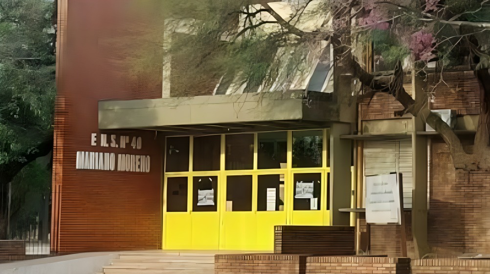 Estudiante entra armado a escuela y mata a compañero en Argentina