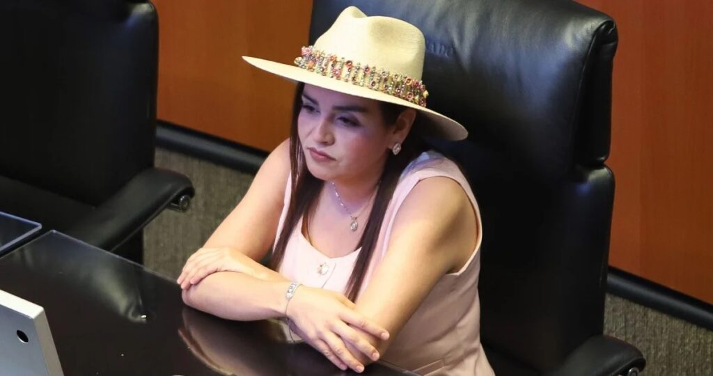 Grecia Quiroz en el Senado