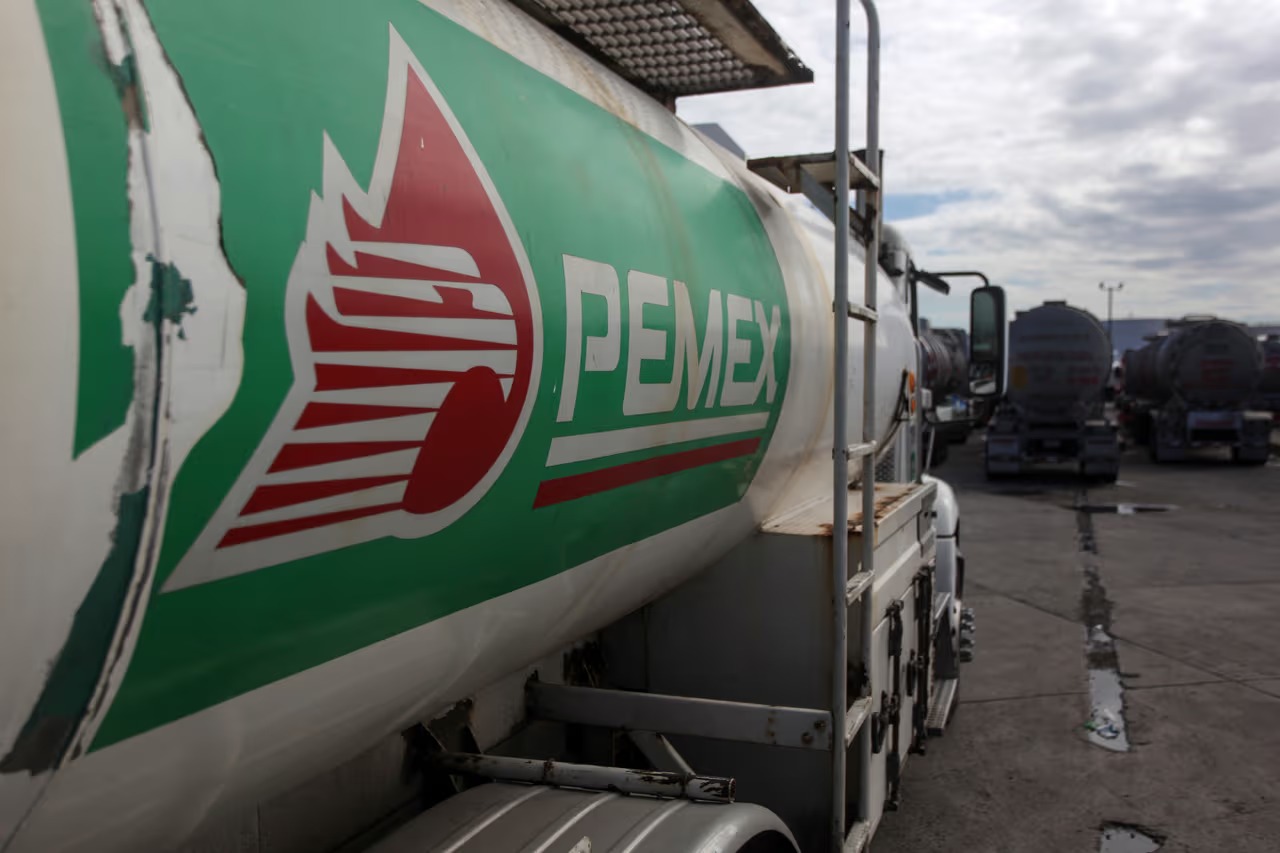Pensiones millonarias de Pemex