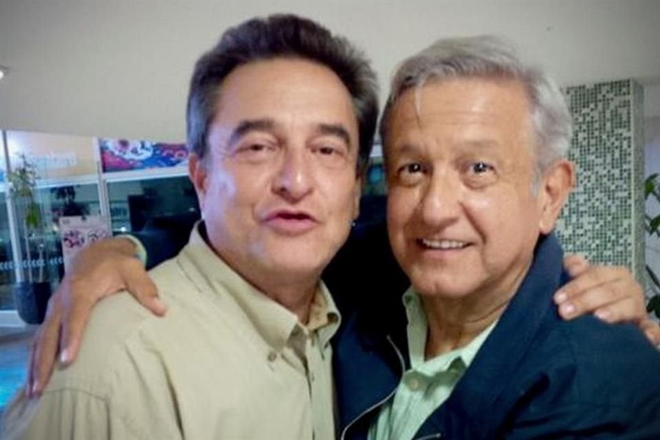 Pío López Obrador y AMLO