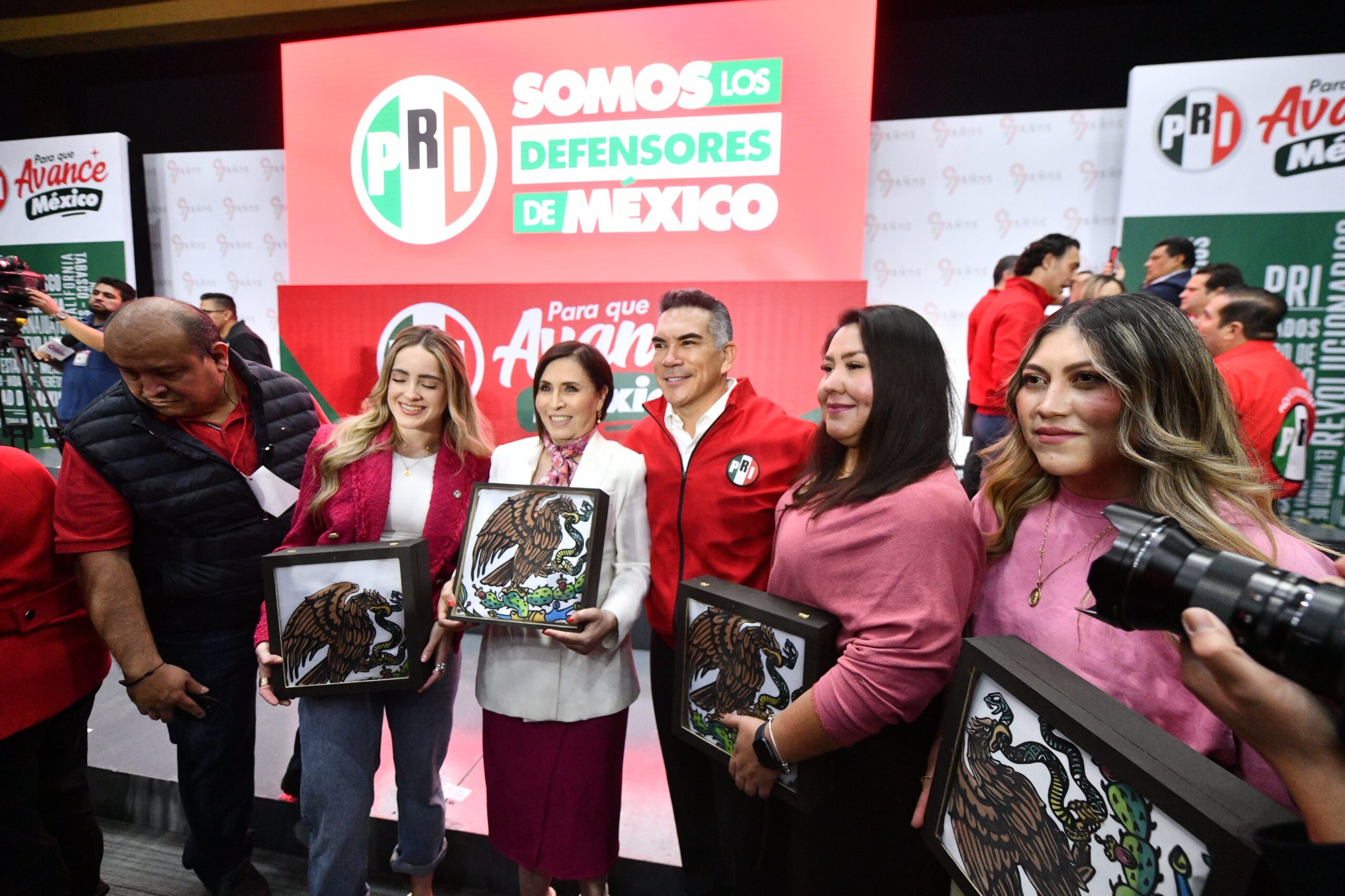PRI anuncia candidaturas ciudadanas
