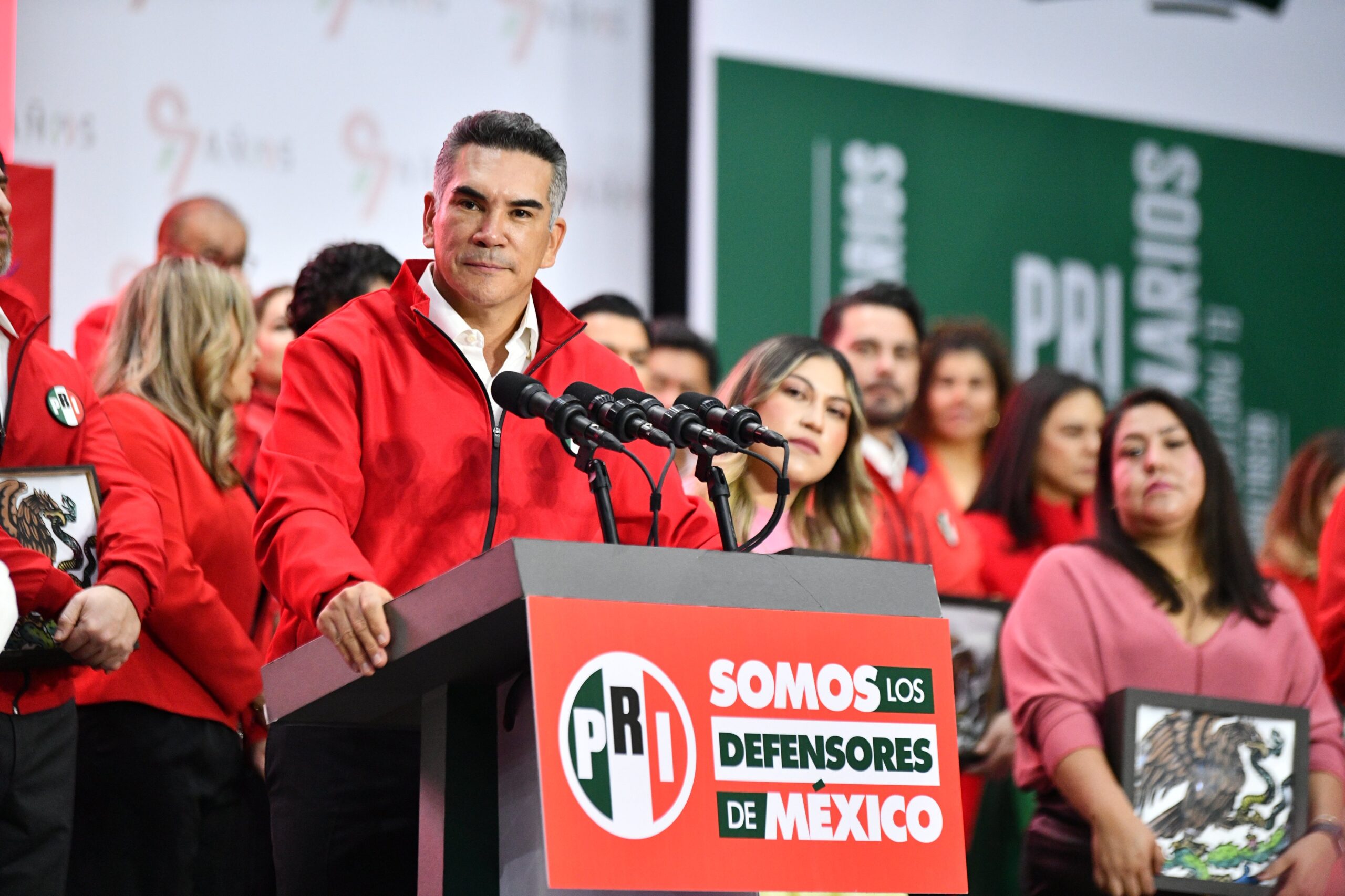 PRI anuncia candidaturas ciudadanas