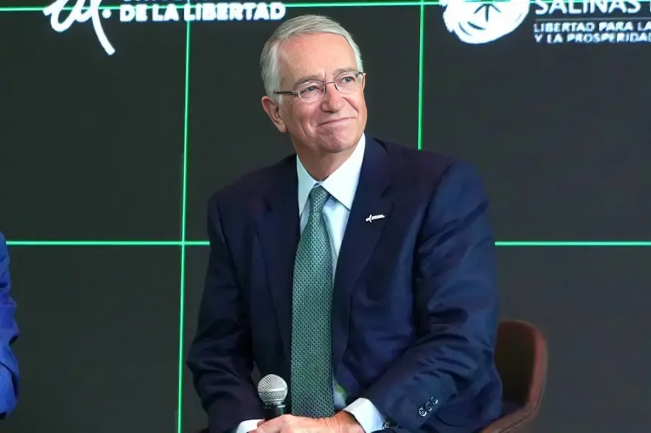 Salinas Pliego favorito de panista para candidato presidencial