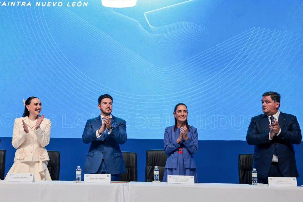 Sheinbaum y Garcia en Caintra