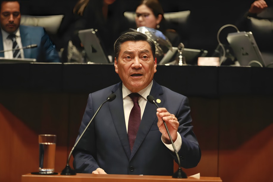 Senado reprograma discusión del Plan B