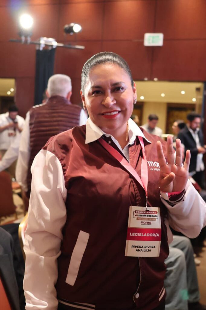 senadora Ana Lilia Rivera