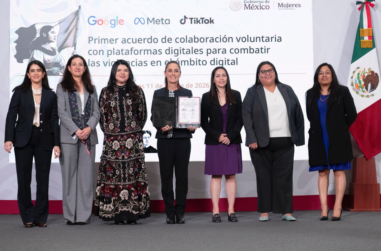 Sheinbaum firma acuerdo con Google, Meta y TikTok
