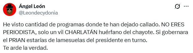 Tunden a Raymundo Riva Palacio